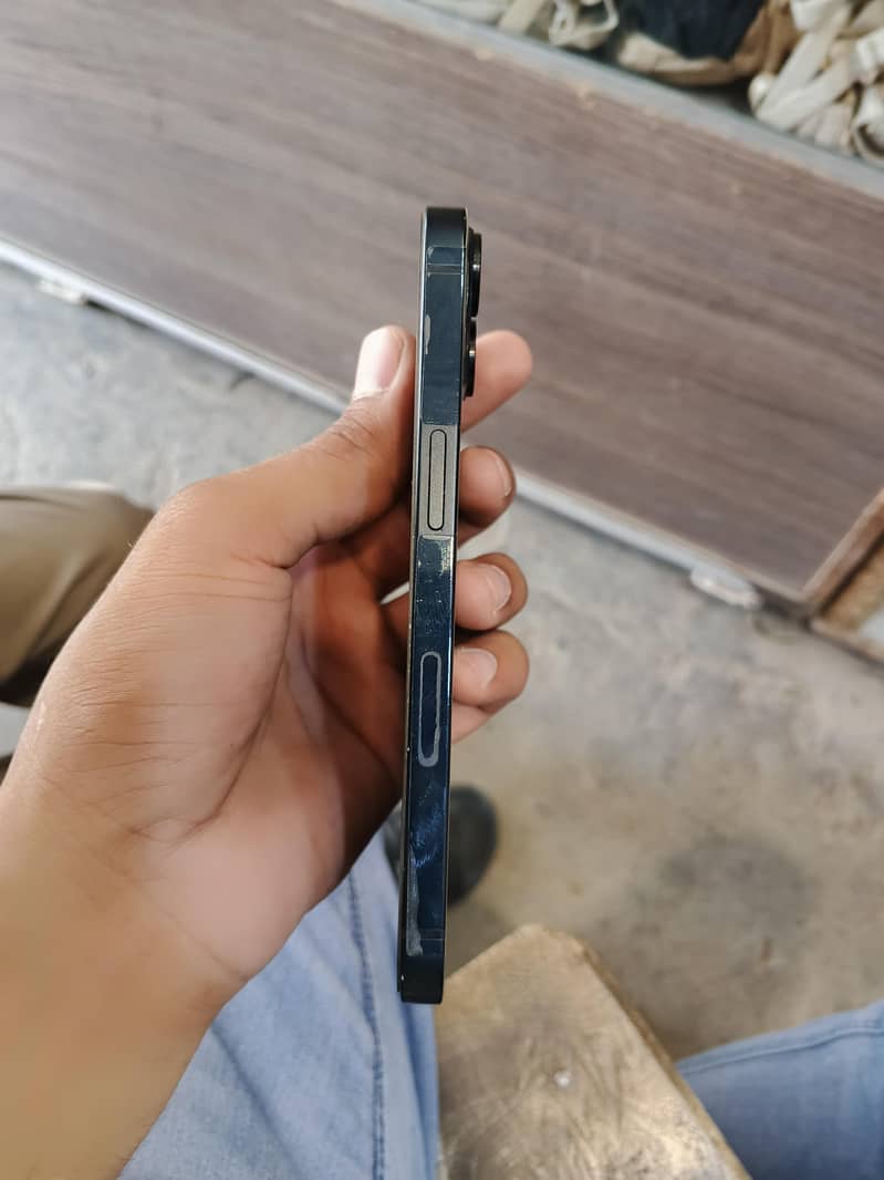 iphone 13 jv 4