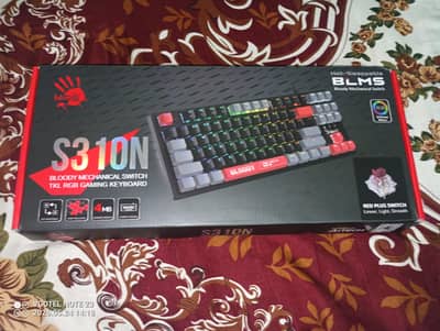 RGB MECHANICAL KEYBOARD - BOXPACK