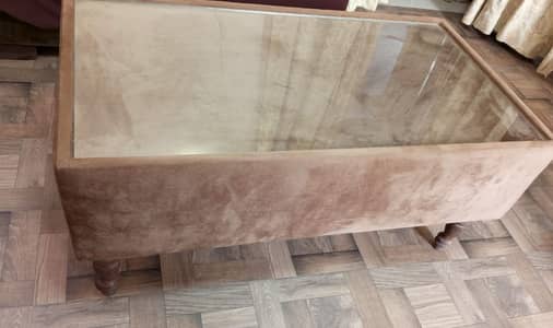 Center Tables