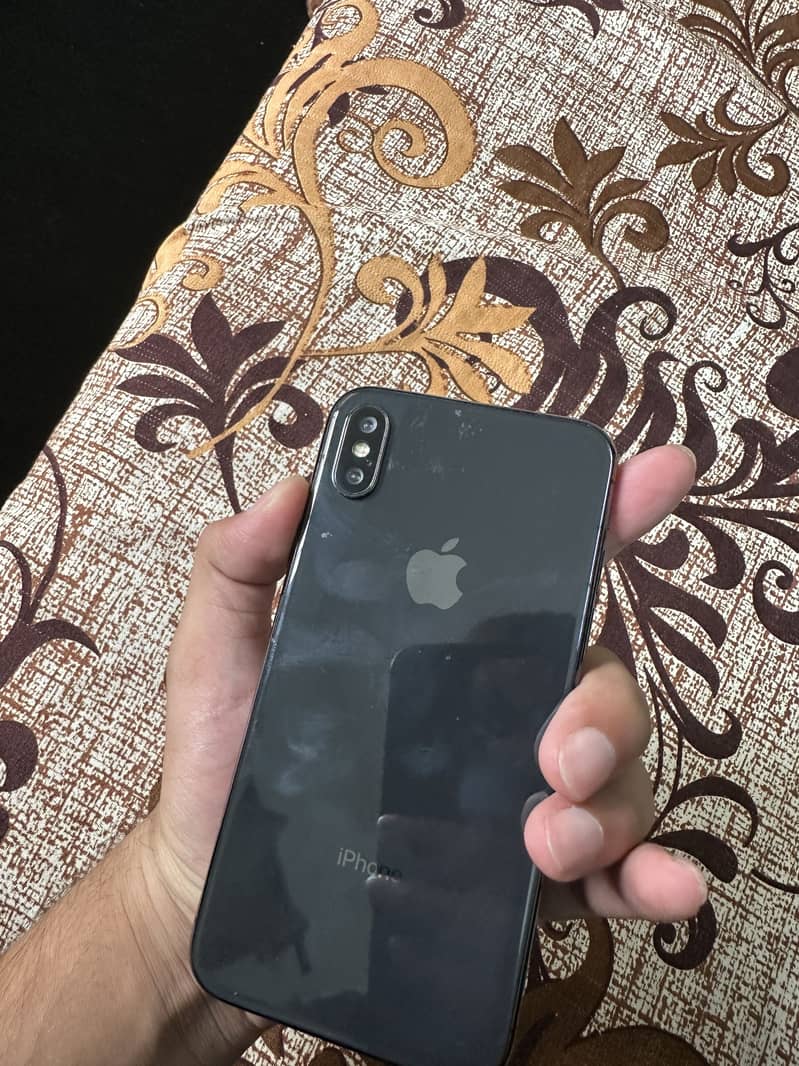 Apple iPhone X 1