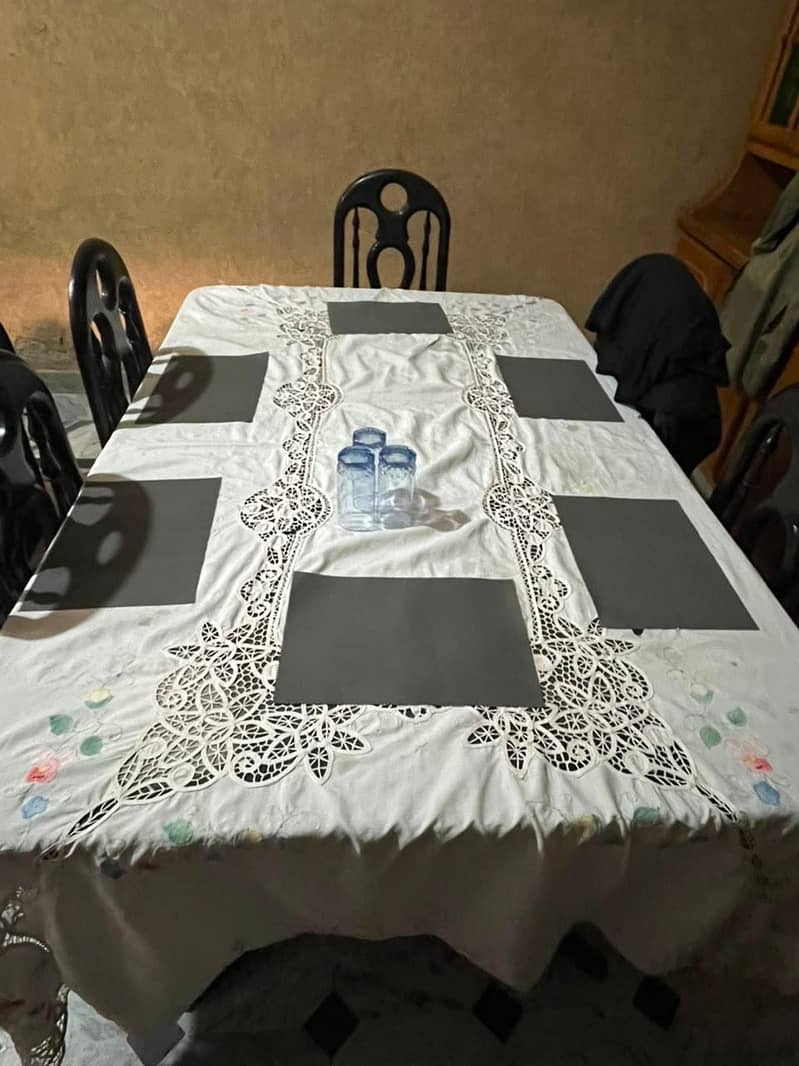 6 seater dining table 2