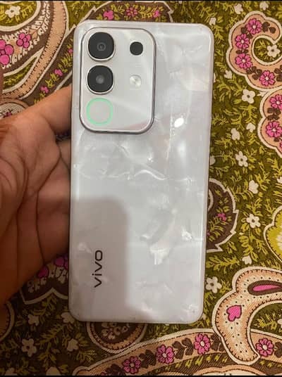 Vivo Y29