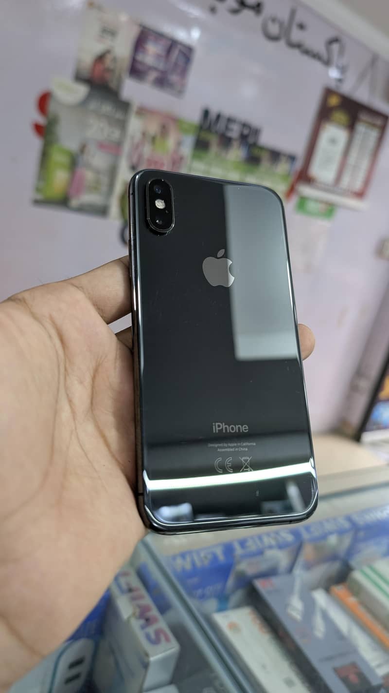 Apple iPhone XS 0