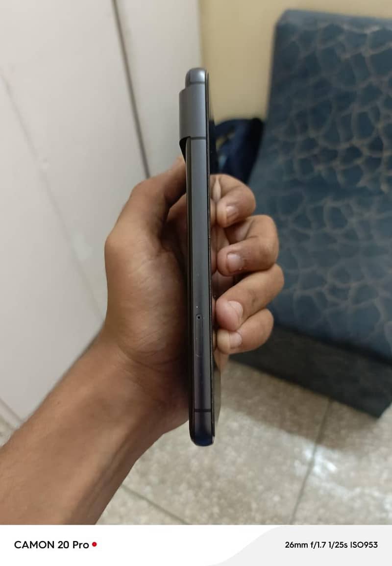 Google Pixel 8 3