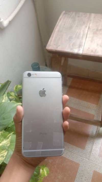 Apple iPhone 6S Plus