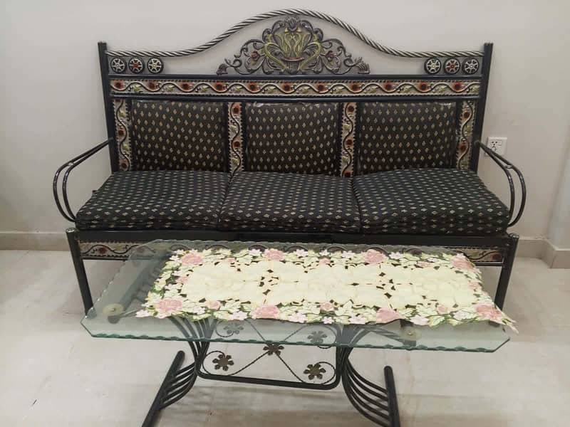 2 sofas sets both in 20k 0