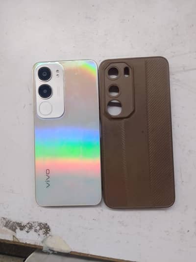 vivo y19s 4+4 ram 128 gp rom galas tota hai