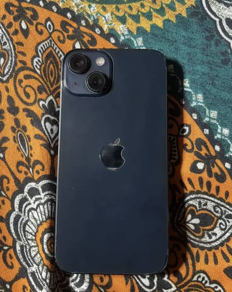 Apple iPhone 13 2