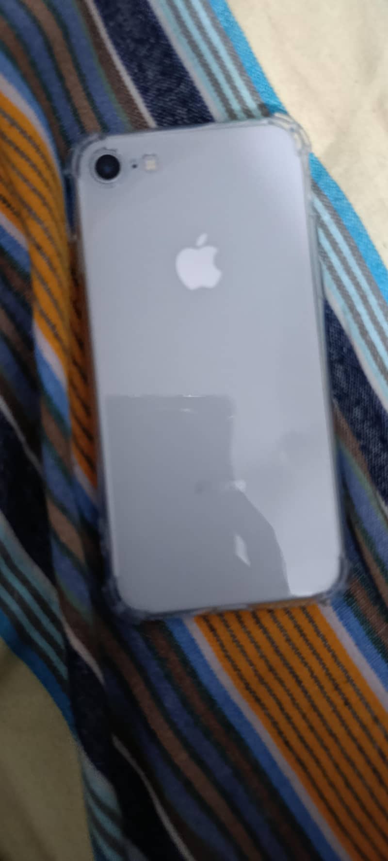 Apple iPhone 8 0
