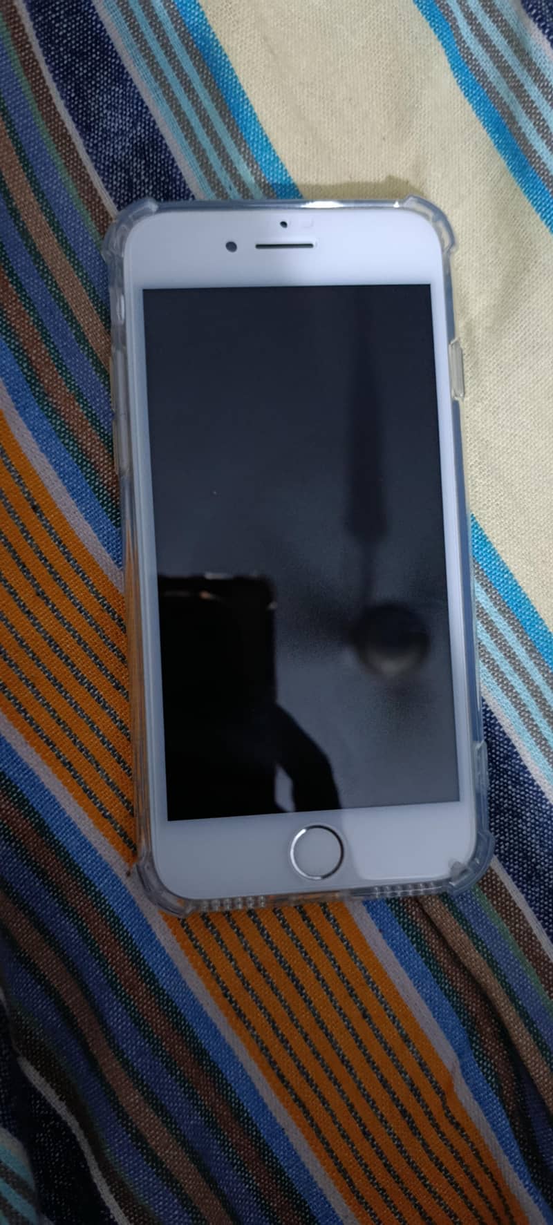Apple iPhone 8 1