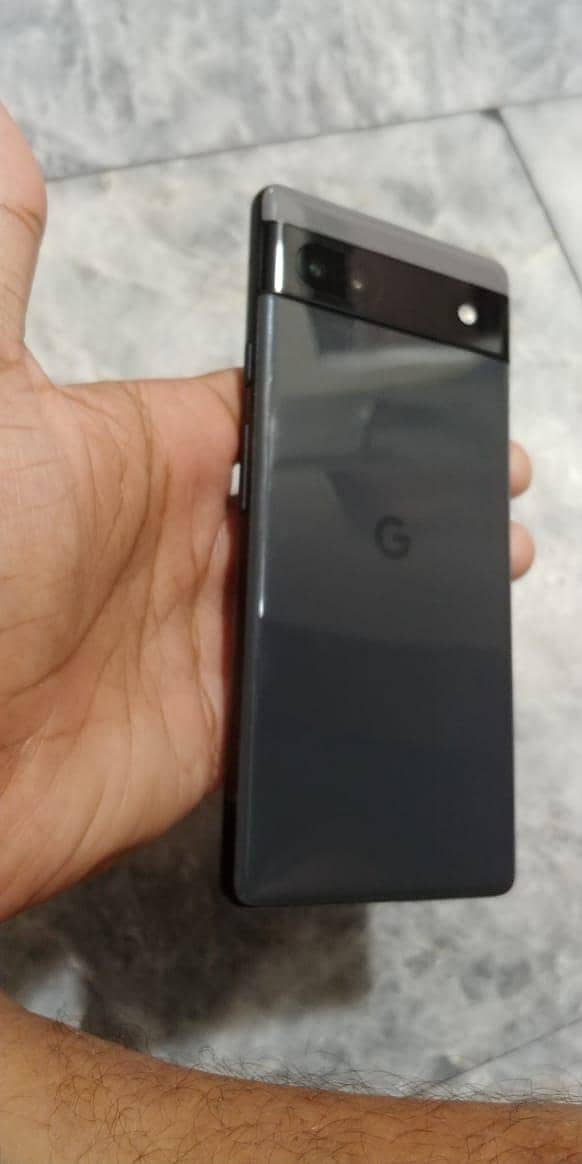Google Pixel 6a 1