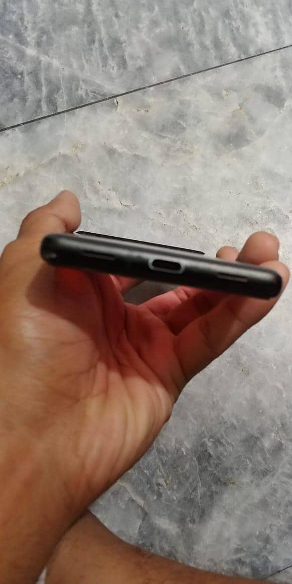 Google Pixel 6a 3