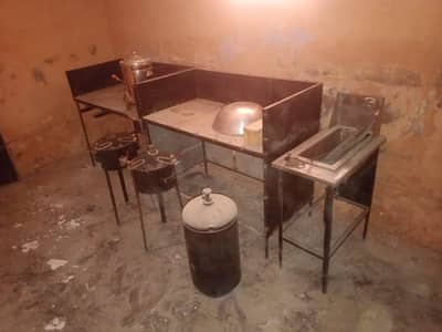 Fast food restaurants kitchen appliances
