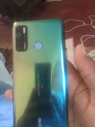 Tecno CAMON 15