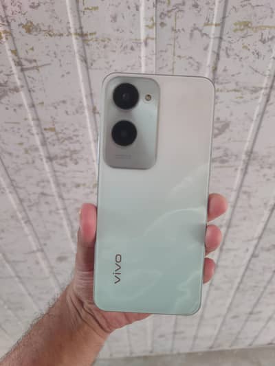 Vivo Y18