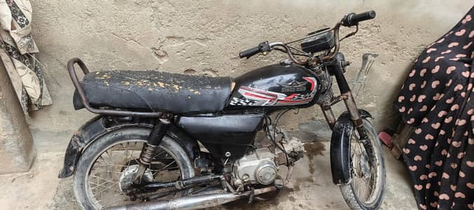 saf bike ha koi kam. ni hai ok hai 03112017077