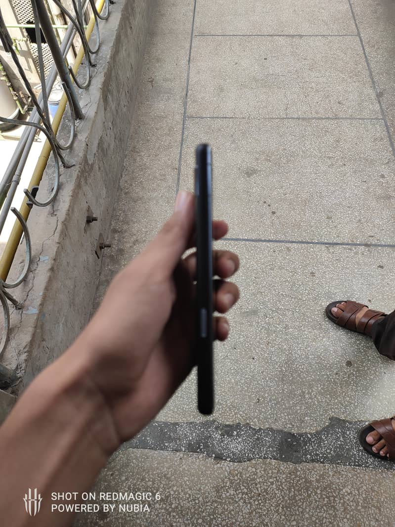 Google Pixel 7a 4