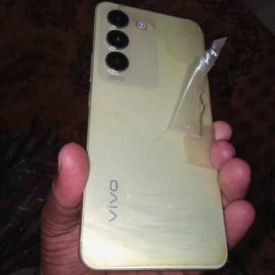 Vivo Y100