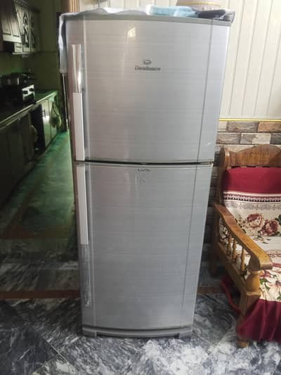 Dawlence Refrigerator and Fridge (135 low voltage)