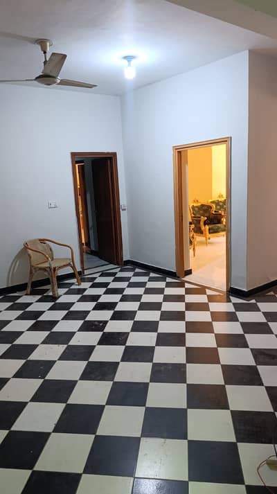 32 Marla House For Sale On Sarwar Road Main Cantt