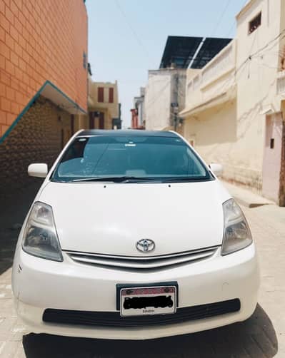 Toyota Prius 2011/14 imported home used in excellent condition