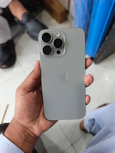 Apple iPhone 15 Pro Max