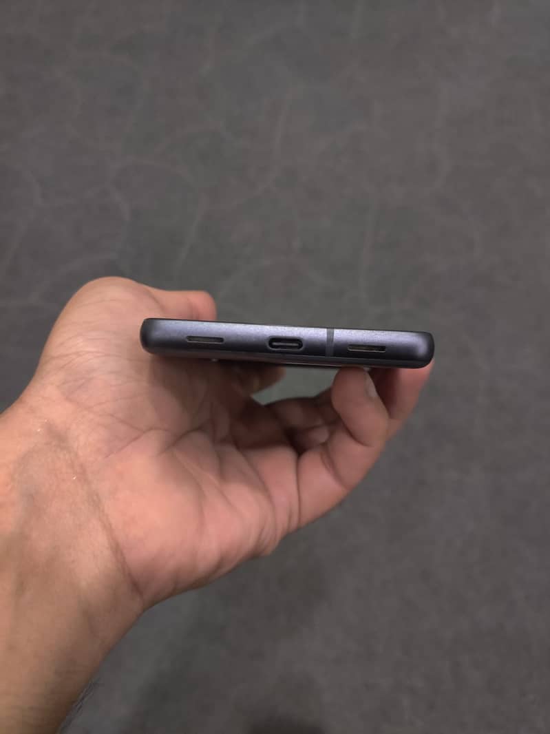 Google Pixel 7a 3