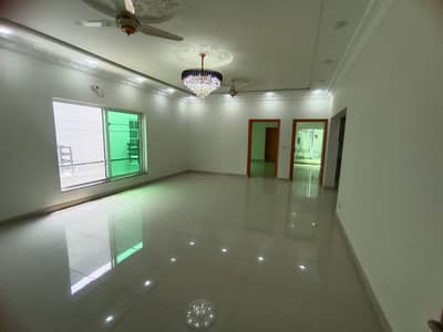 15 MARLA LIKE BRAND NEW IDEAL LOCATION HOUSE FOR SALE IN REAL COTTAGES