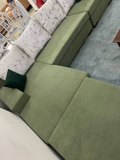 New 6seater sofa urgent sale