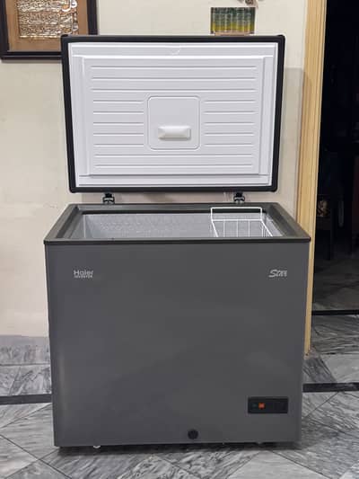 Haier Inverter Star Deep Freezer 