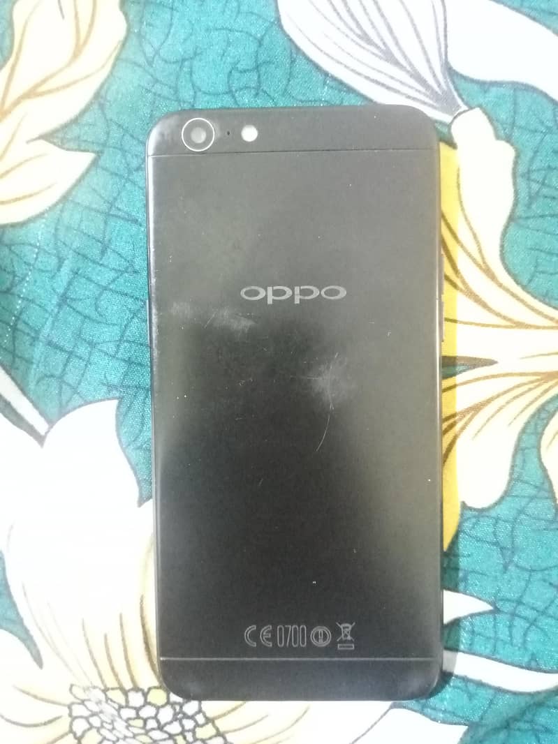 OPPO A57 0