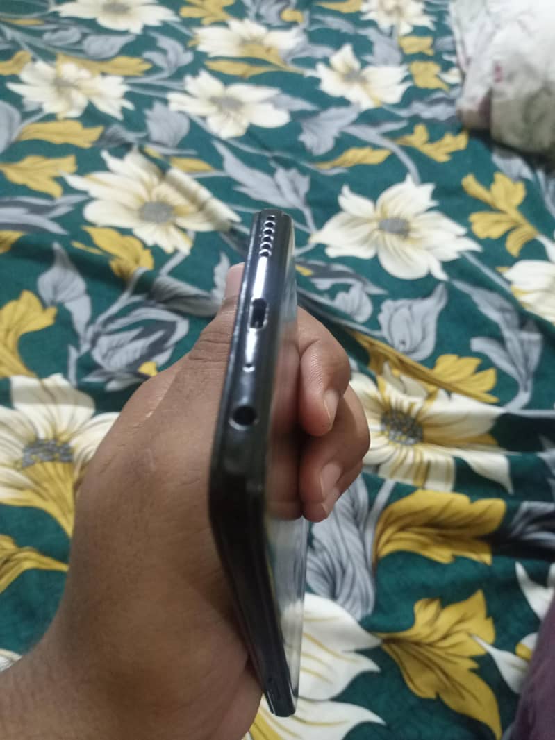 OPPO A57 3