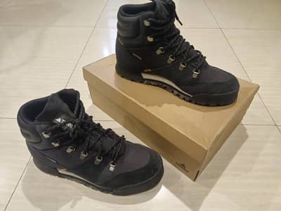 Original Adidas Terrex Hiking Snow Boots