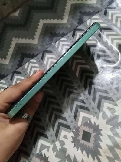Tecno Spark Go 1