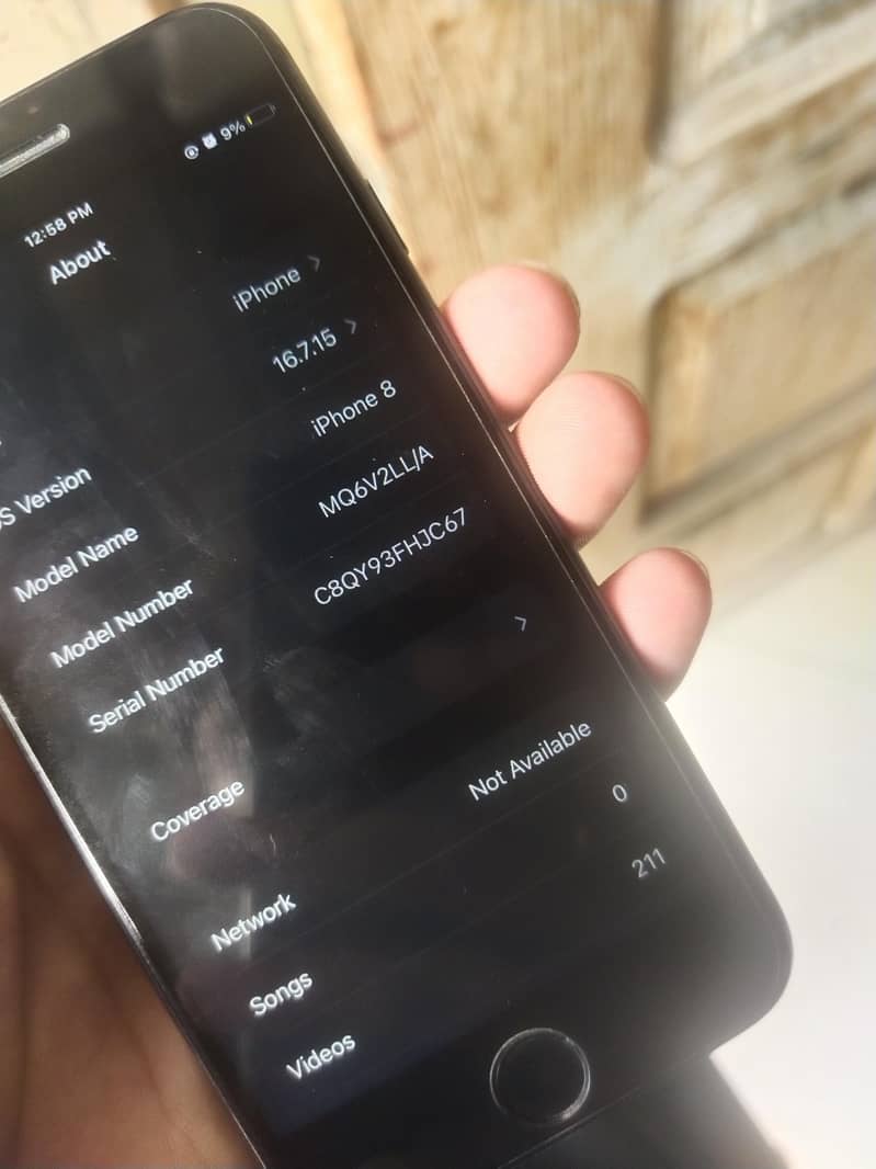 Apple iPhone 8 8