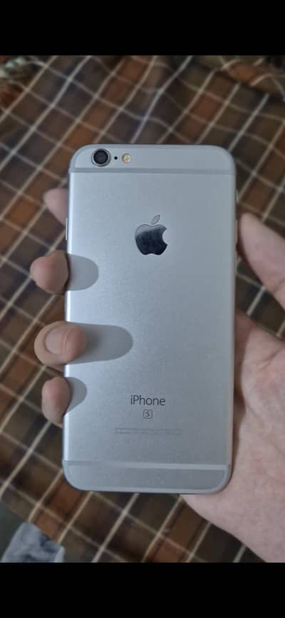 Apple iPhone 6S