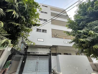 Luxurious 3-Bed DD Apartment in Al Hilal Society Prime Location