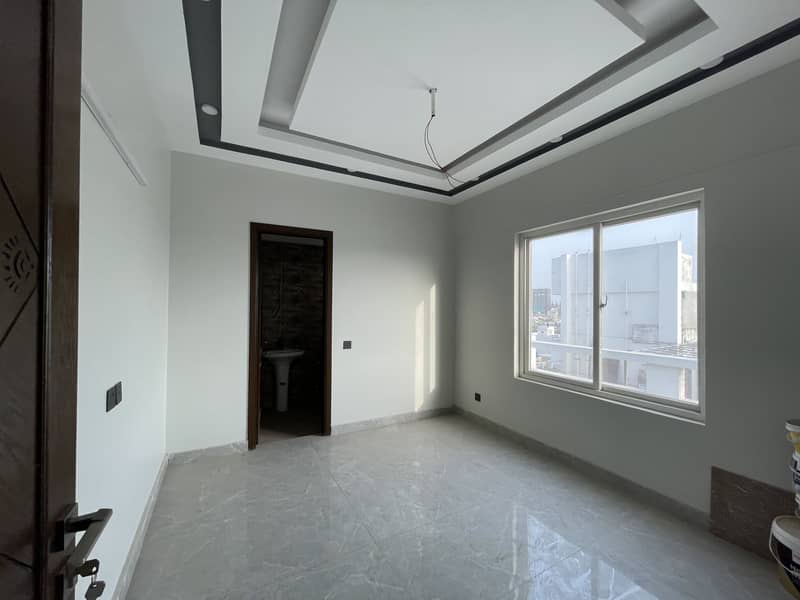Shayan Corner 2 Bed Dd 12