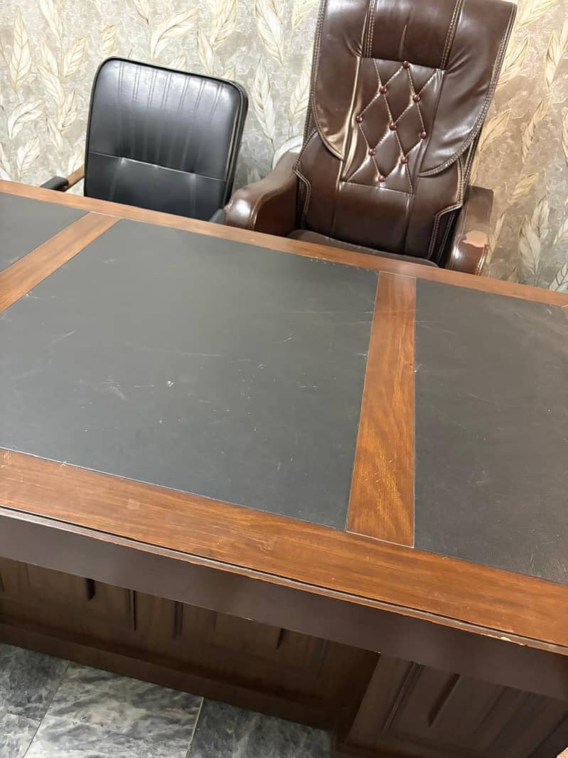 Table and chair 1