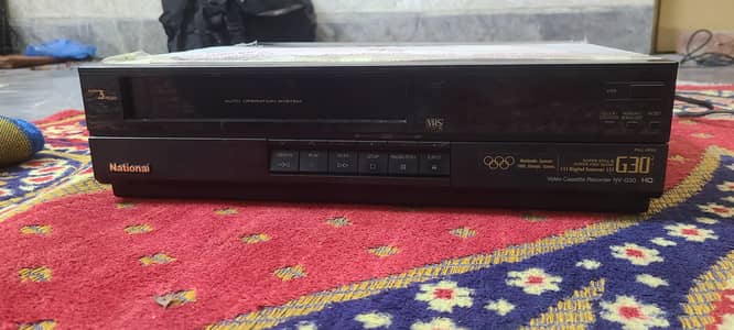 National G30 VCR Like New