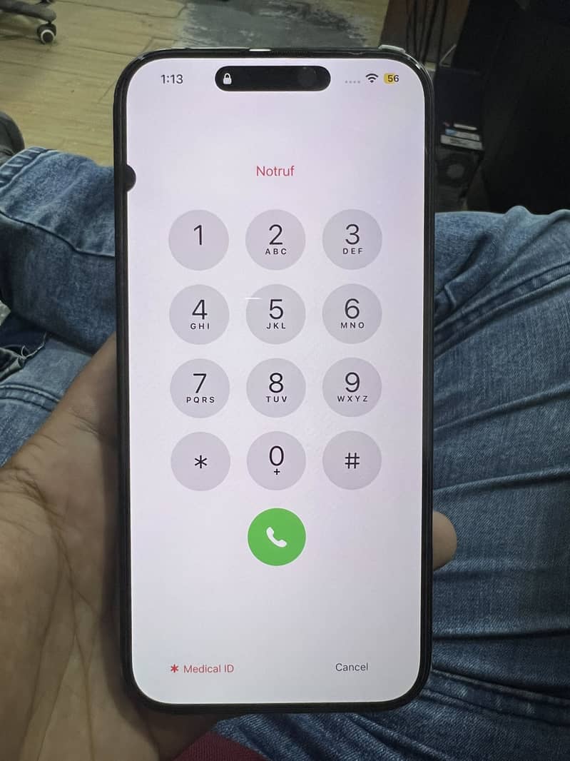 Apple iPhone 16 Pro Max 2