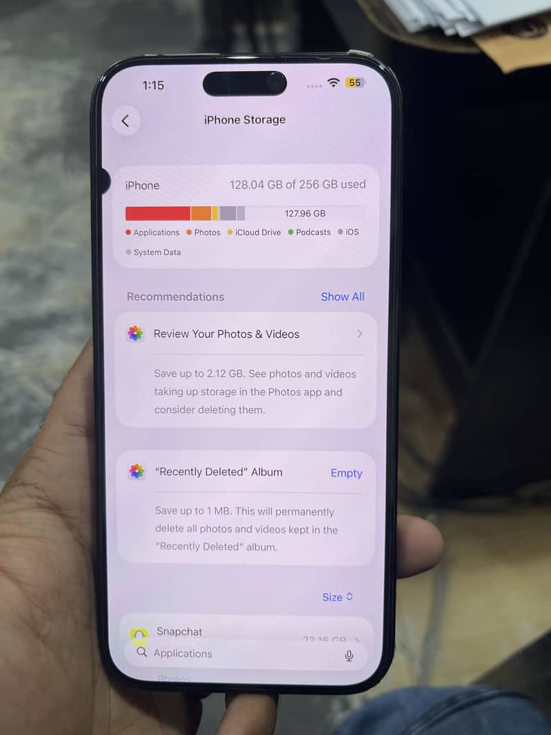 Apple iPhone 16 Pro Max 3