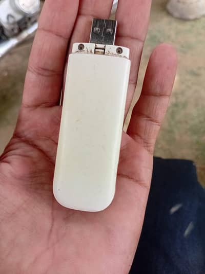 4G LTE USB Internet Wingle Modem for Sale (Good Condition)