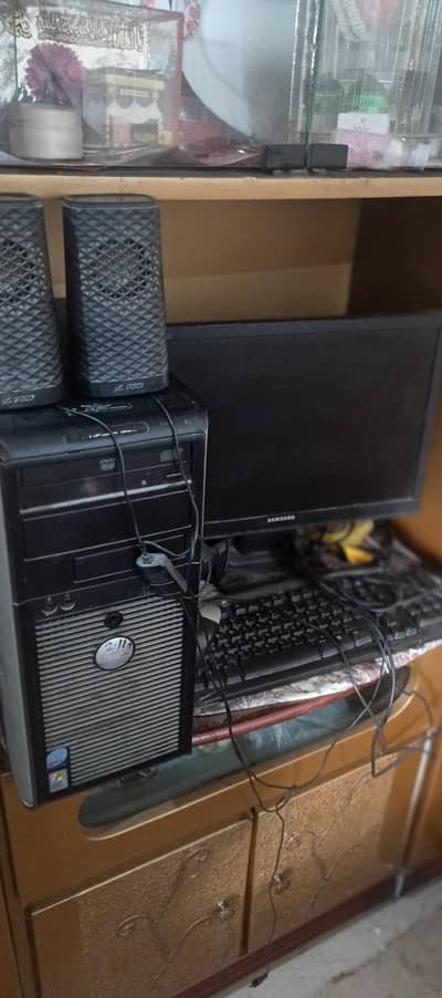 computer for sale good conditions