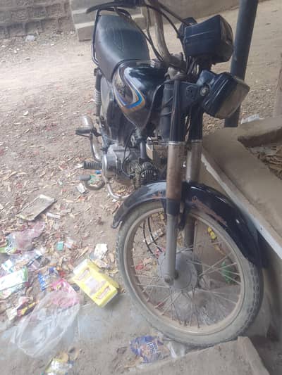 sale bike Honda hero good condition all document complete 03429086774
