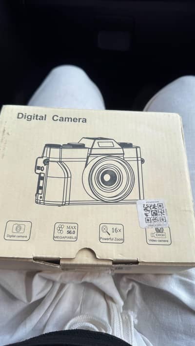 4K Ultra HD Digital Vlogging Camera