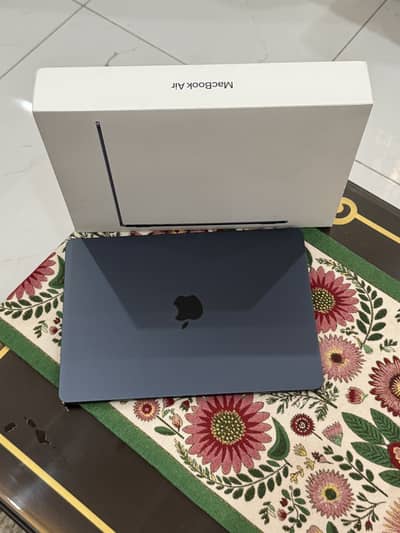 MacBook Air M5 13”