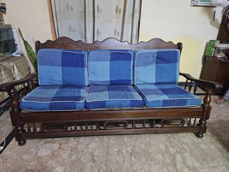 Sofa set 0