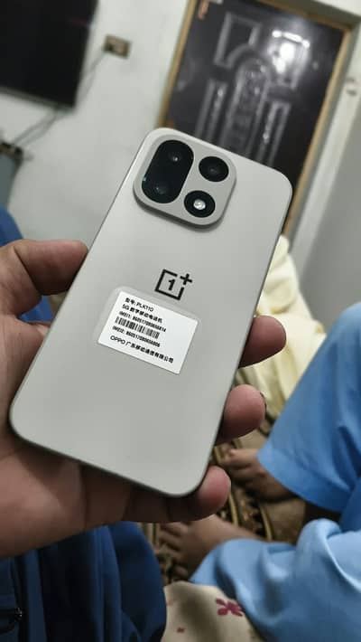 One Plus 15 Non pta