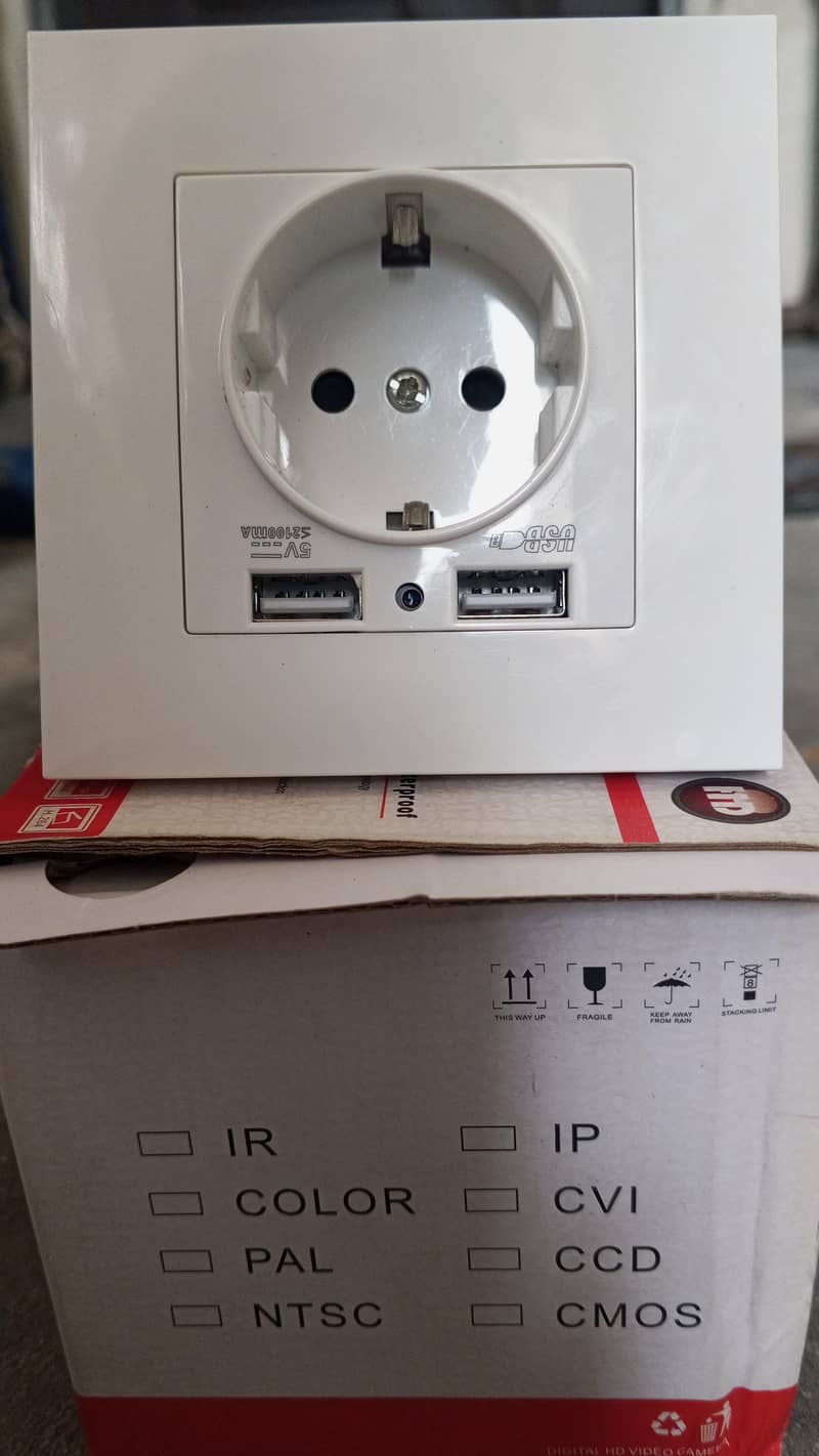 HD WiFi Socket Camera – CCTV Security Camera 1
